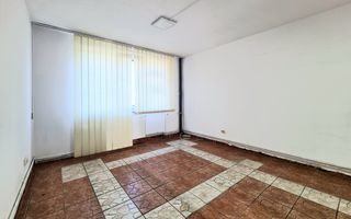 Spatiu comercial de închiriat cu vad Brașov - 55 mp # plus-imo.ro - Poză 1