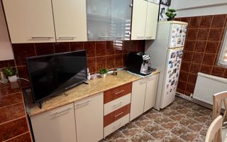 Apartament 3 camere decomandat 83 mp Șoseaua Alexandriei Mărgeanului - Poză 4