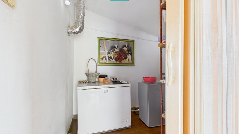 Casă cu 4 camere în Chișineu Criș - Poză 9