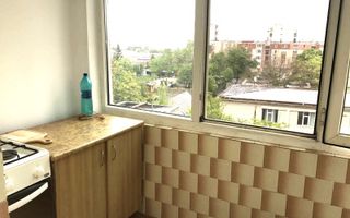 GARA-ABATOR- Apartament de 3 camere foarte spatios si luminos! - Poză 9