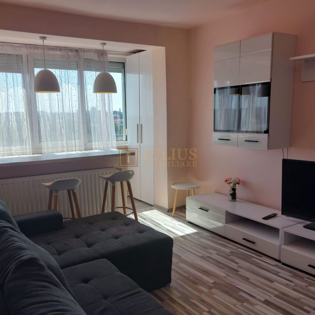 Complexul Studențesc| Apartament lux| 3 camere| centrala| lift| clima - Poză 1