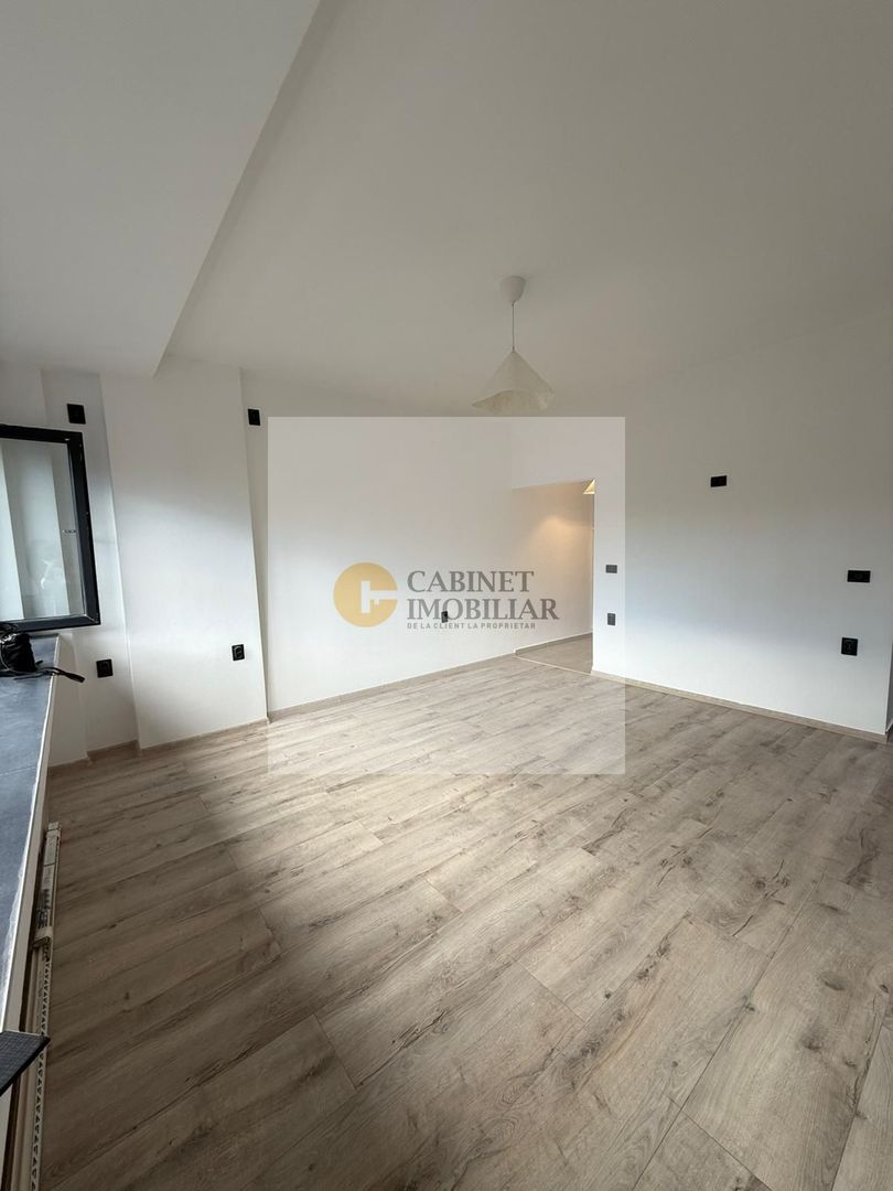 Parc Cismigiu | Garsoniera  | Etaj 1/5 | Renovata - Poză 2