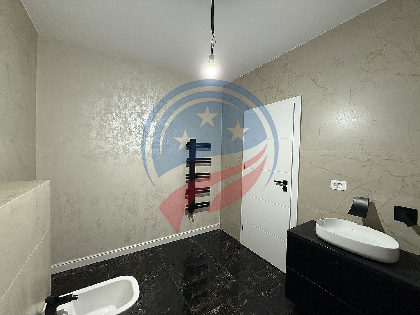 Apartament cu finisaje de lux/1 mai/bloc nou/ Craiova - Poză 7