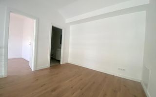 Apartament tip penthouse  partial mobilat , Intabulat,zona Cristian - Poză 6
