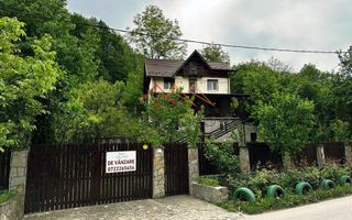 Casă de vacanță D+P+E+M, teren 559 m2, Lunca Mare, Prahova - Poză 1