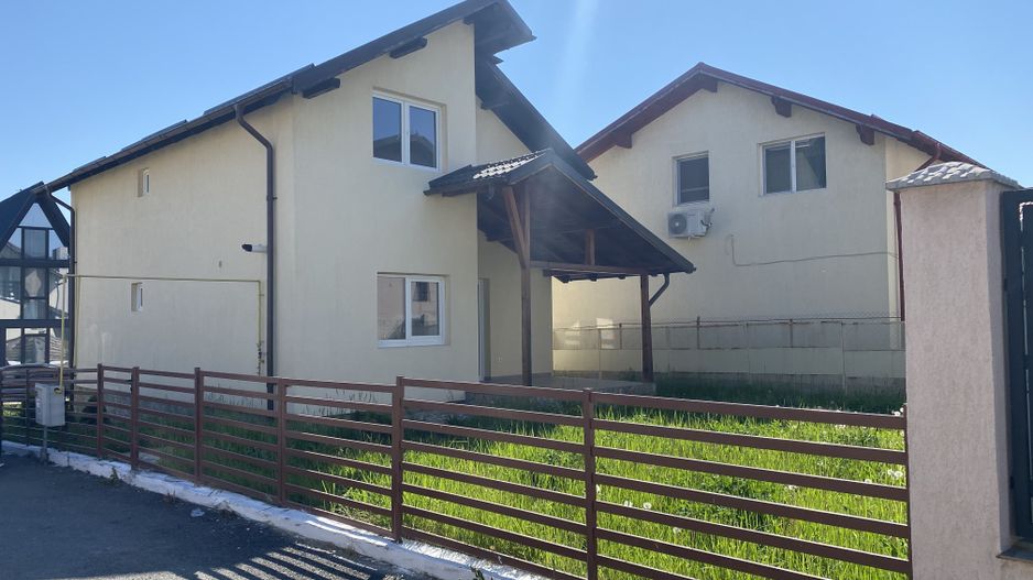 Liniste si confort! Vanzare casa la cheie, luminoasa in Priseaca! - Poză 17
