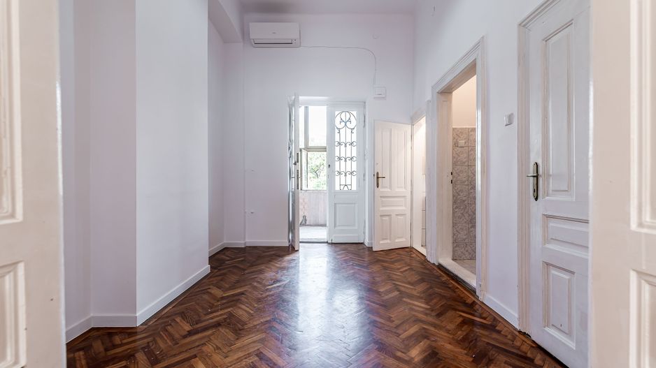 Apartament spațios cu 2 camere, situat pe strada Mețianu - Poză 3
