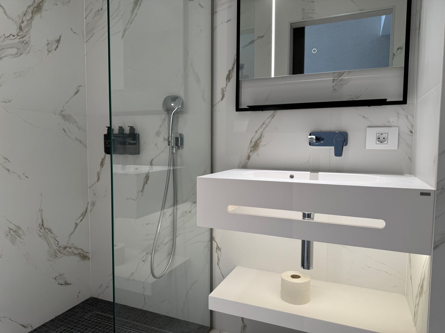 Studio Garsoniera de vânzare in Mamaia Nord Lux Constanta - Poză 5