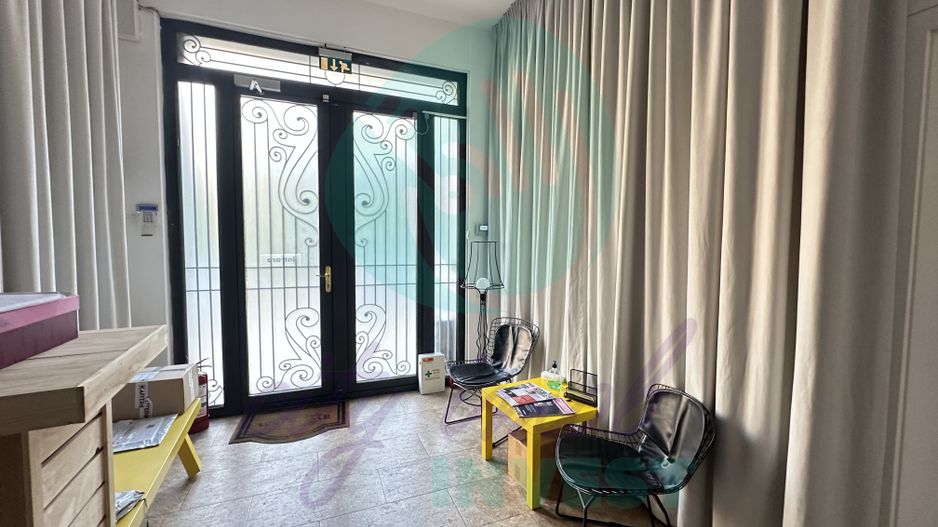 Casă renovată și consolidată, ideală pentru birouri sau activități comerciale - Poză 14