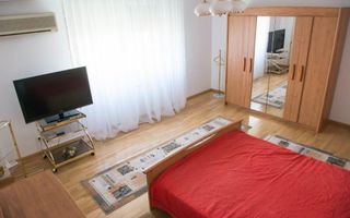 APARTAMENT CU 4 CAMERE LA INCHIRIERE LANGA PARCUL VERDI - Poză 3