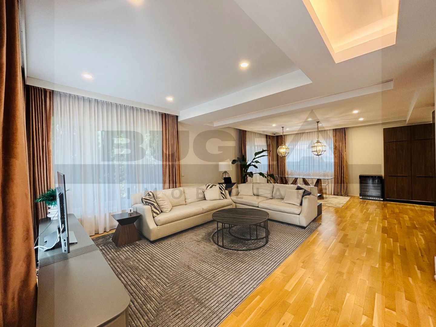 Casa individuala 210mp, terasa, sauna, jacuzzi, zona C-tin Brancusi - Poză 3