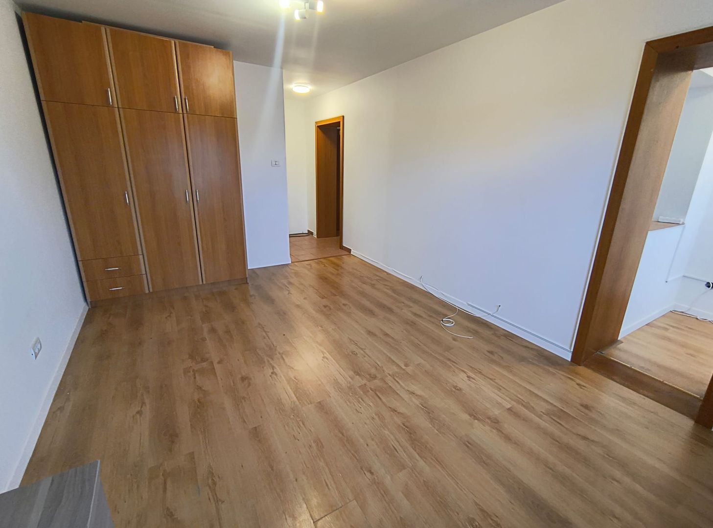 Garsoniera- Banu Manta- Ion Mihalache (1 Mai)- Titulescu - Poză 2