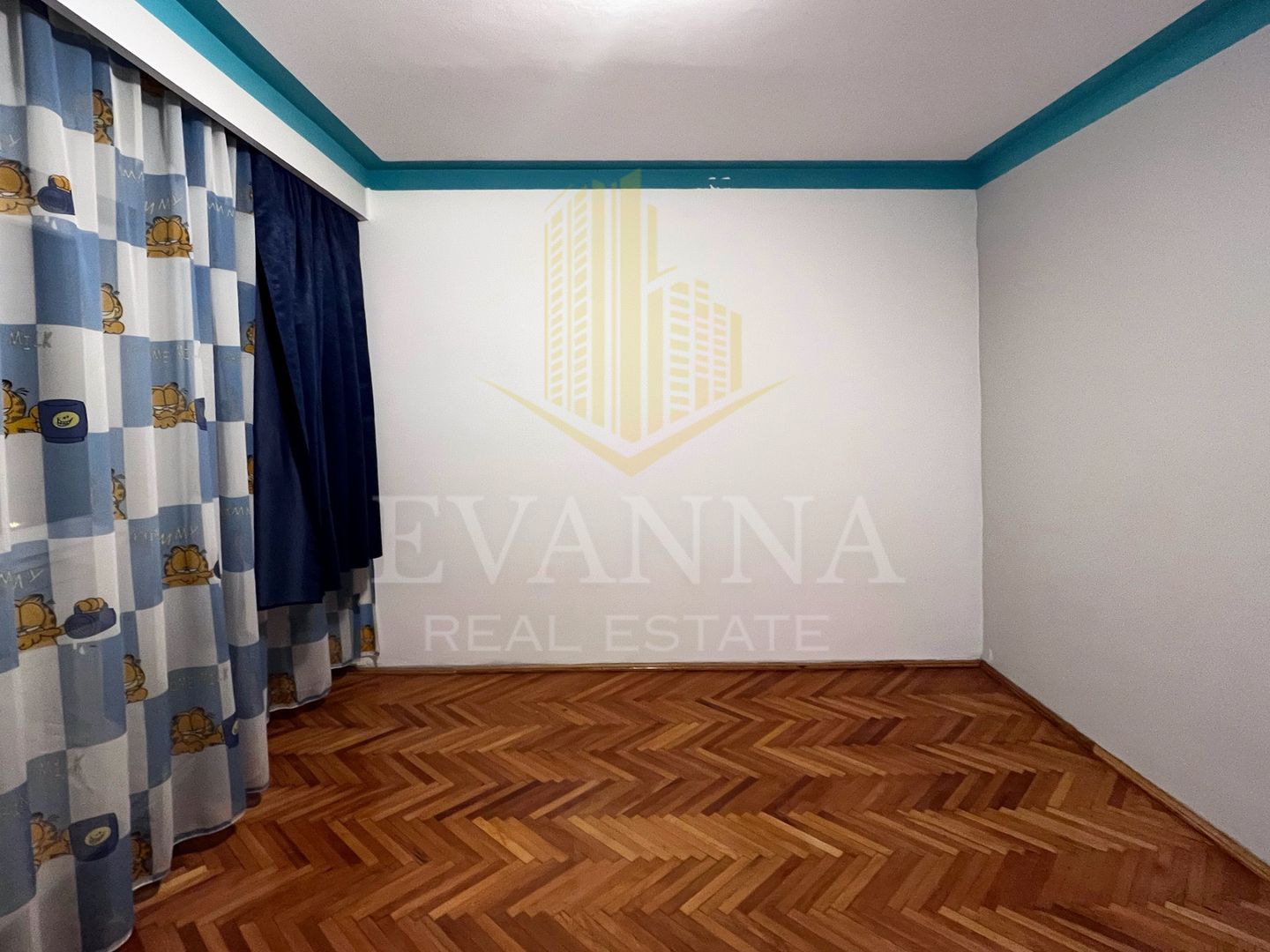 De vanzare 4 camere | 90 mp utili | balcon | zona Garii. - Poză 11