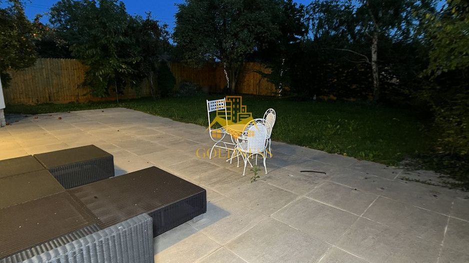 Casa individuala, 5 camere, curte, terasa, garaj, Gruia, zona Panoramic - Poză 14