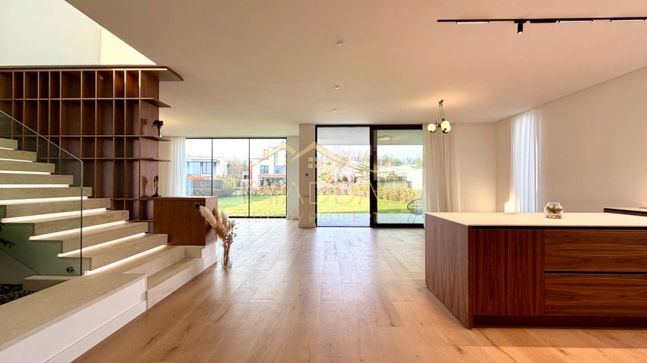 Vila Exclusivista in Mijlocul Naturii *959mp teren*/ 420mpc / Balotesti - Poză 3