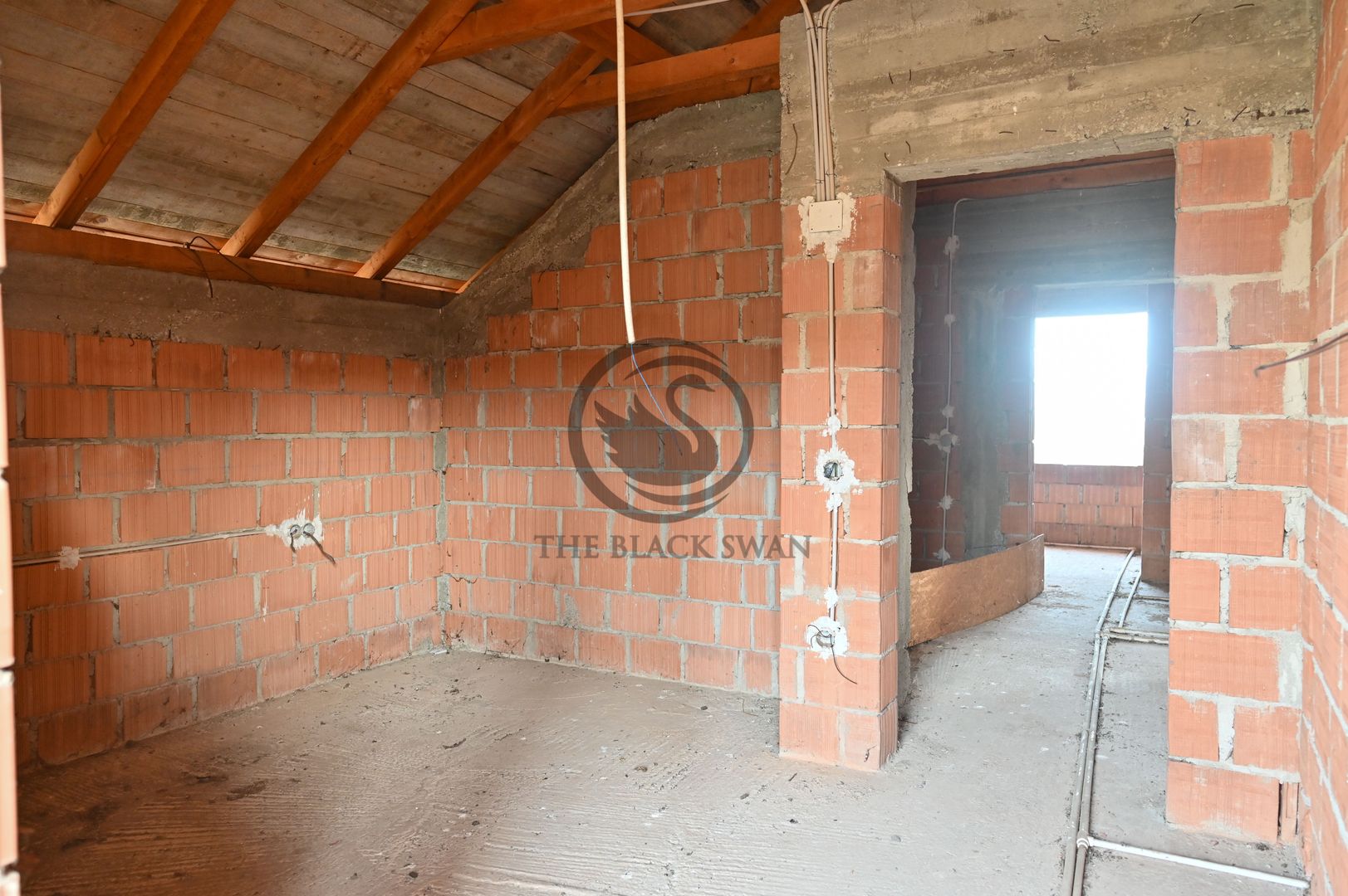 Casa la rosu de vanzare | Iordacheanu - Valea Cucului | Comision 0% - Poză 12