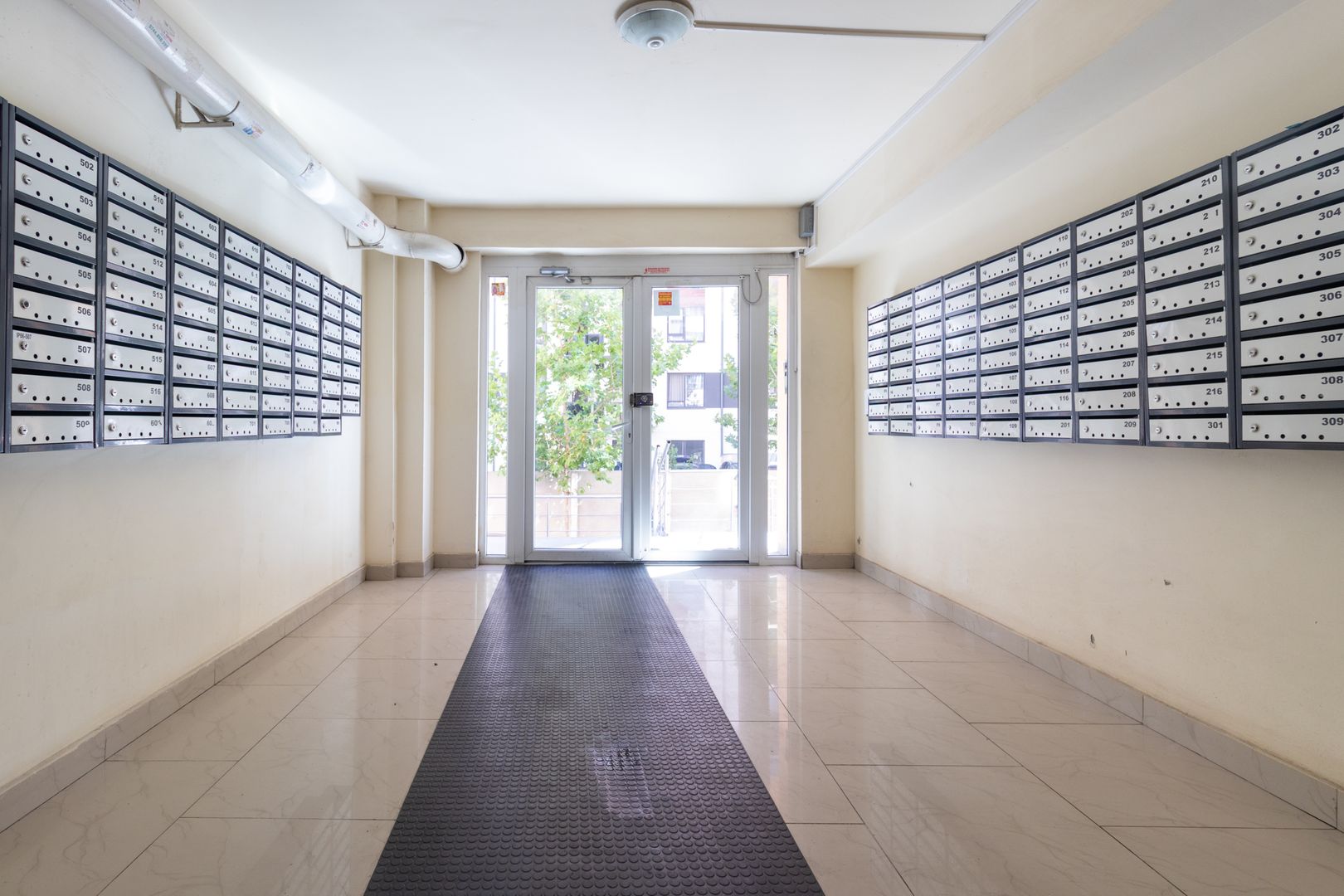 Vanzare 2 camere | Militari Residence | Living mare | Mobilat & utilat - Poză 13