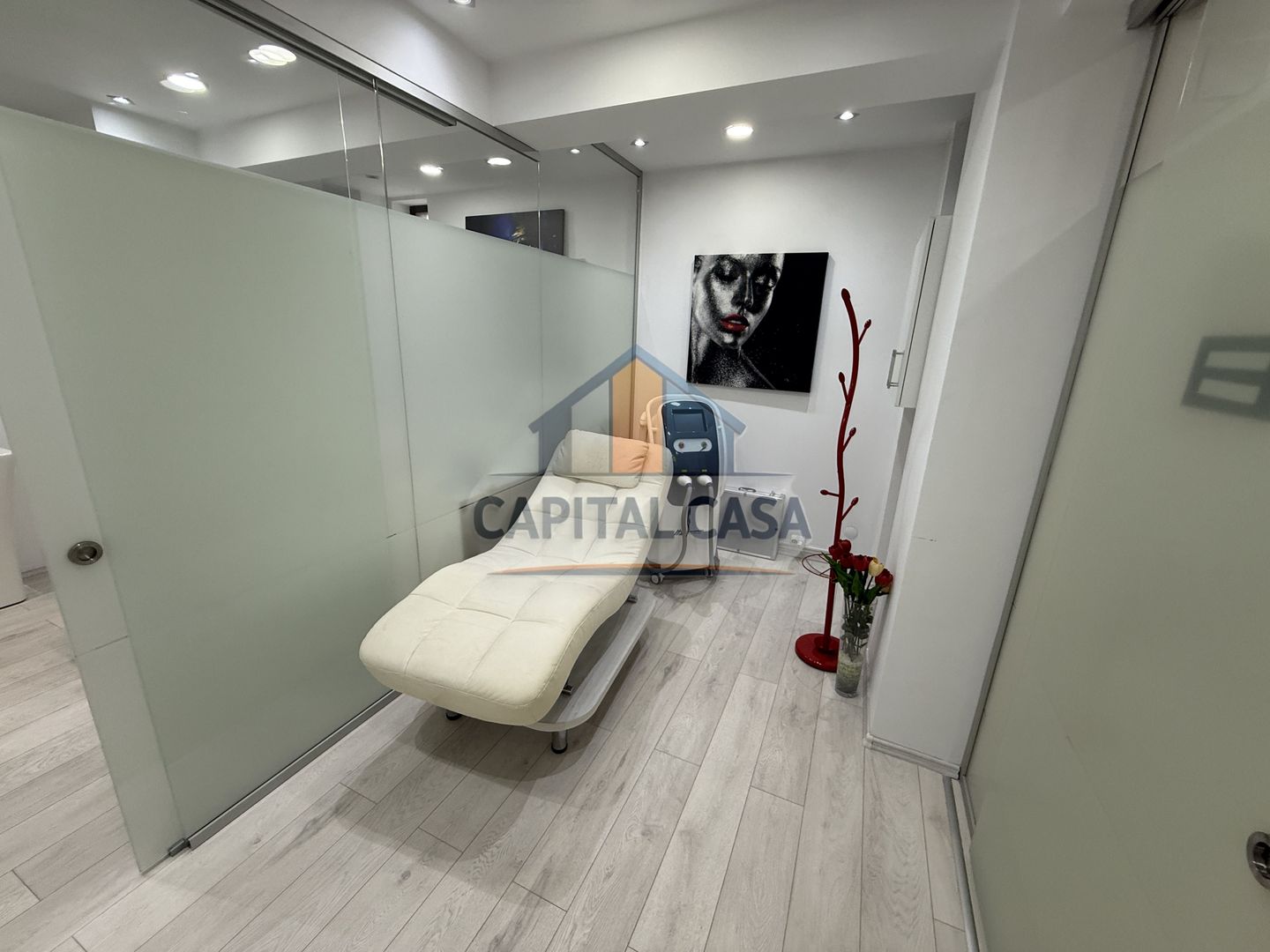 Salon de Înfrumusețare Lux - Central Ploiești - 153 mp - Poză 6