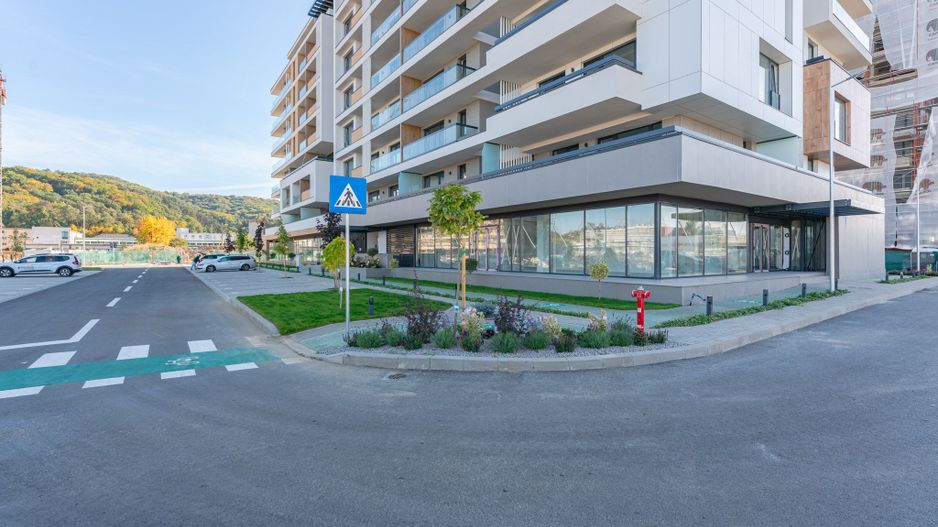 Spațiu Comercial Bartolomeu | 159 mp | Parter | Vitrină Stradală - Poză 1