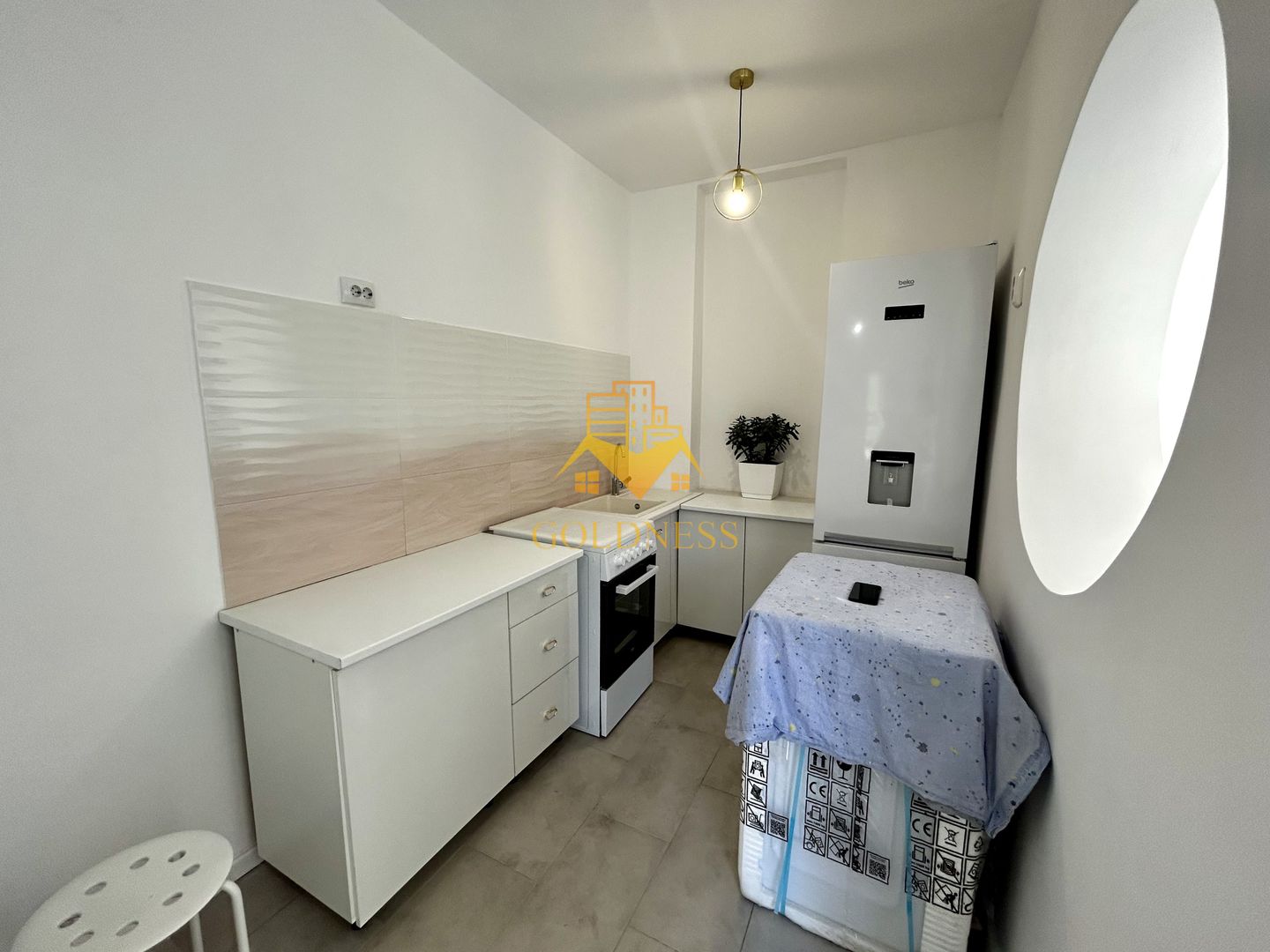 3 camere, modern, curte 105 mp, Parcul Central, Polivalenta, central - Poză 4