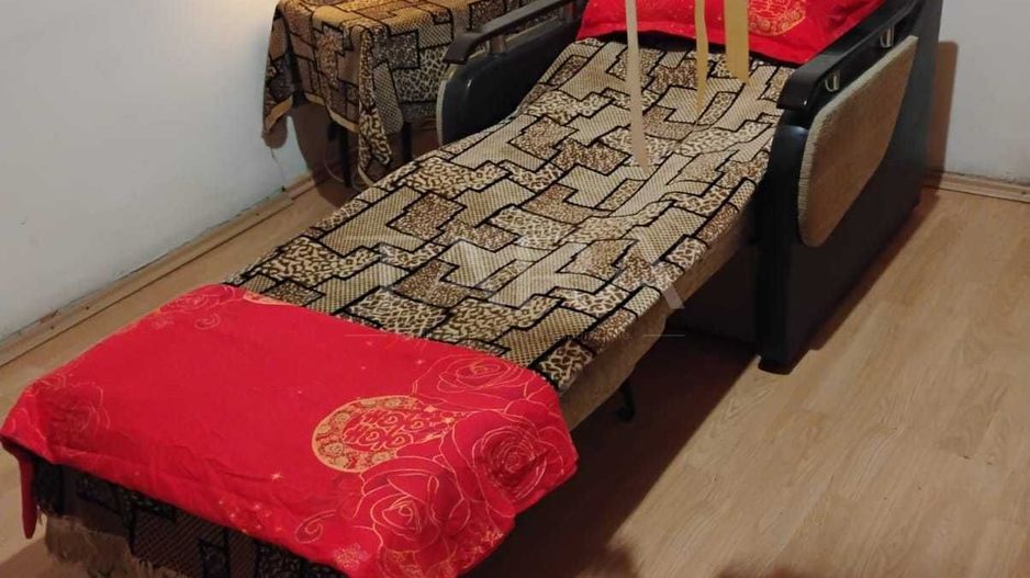 Apartament cu 4 camere decomandat, 90 mp, 2 balcoane, zona Piața Flora - Poză 5