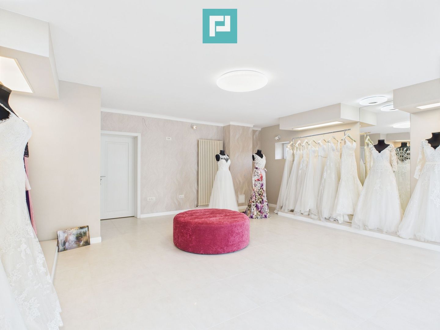 Spațiu modern cu acces stradal în zona circulată - Poză 3