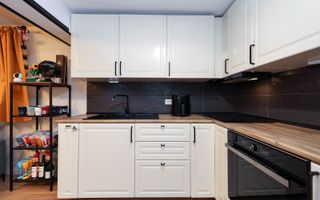 Apartament cu 3 camere la casa | Curte 130 mp | Zona Grivitei strada Vulcan - Poză 9