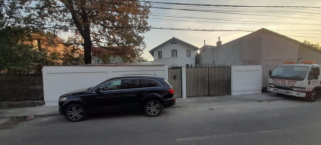 Vila Sector 5 preț 155000 euro  300mp - Poză 1