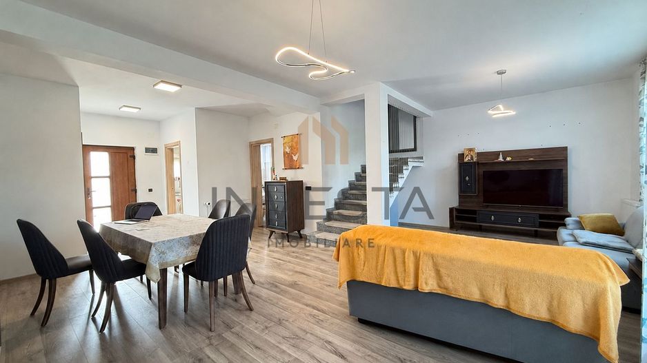 Duplex modern 120 mp utili, teren 293 mp, strada Exclusivista Borhanci - Poză 2