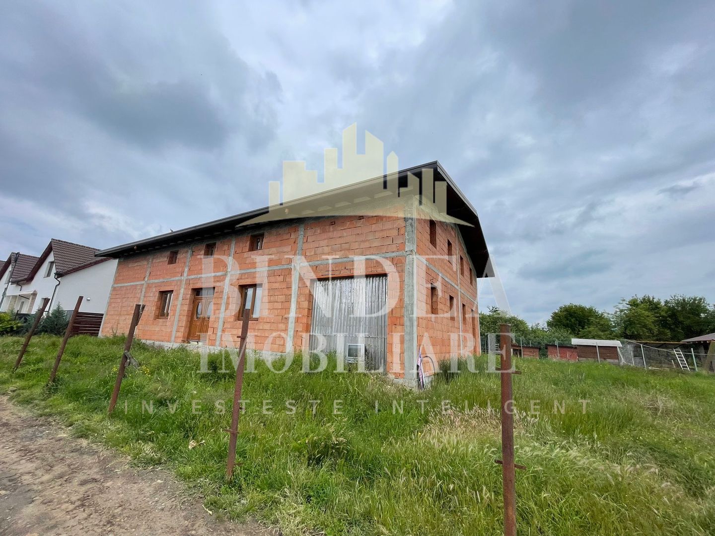 Casa individuala P+M Giarmata- teren 1000mp - Poză 1