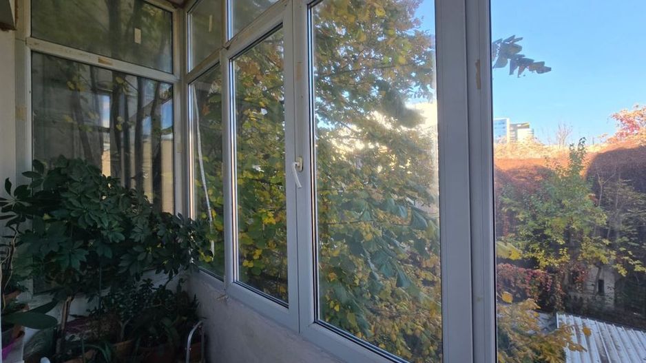 APARTAMENT SPATIOS METROU ZONA VICTORIEI - Poză 2