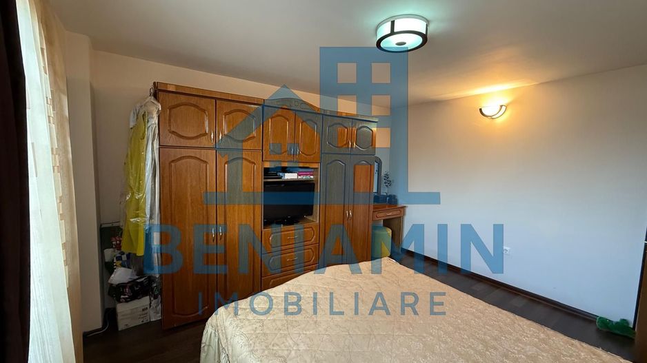 Casa P+1-cu 3 dormitoare-2 bai-Living-Bucatarie-Bariera Valcii - Poză 12