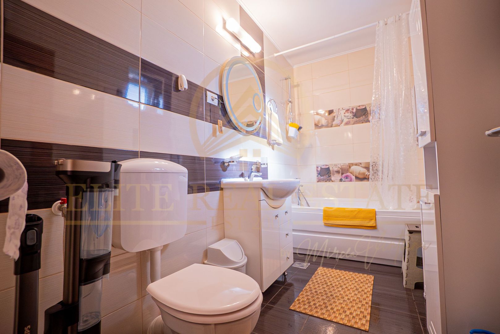 Casa P+1+M - 5 camere - Garaj - Panouri Fotovoltaice - Bratianu - Poză 18