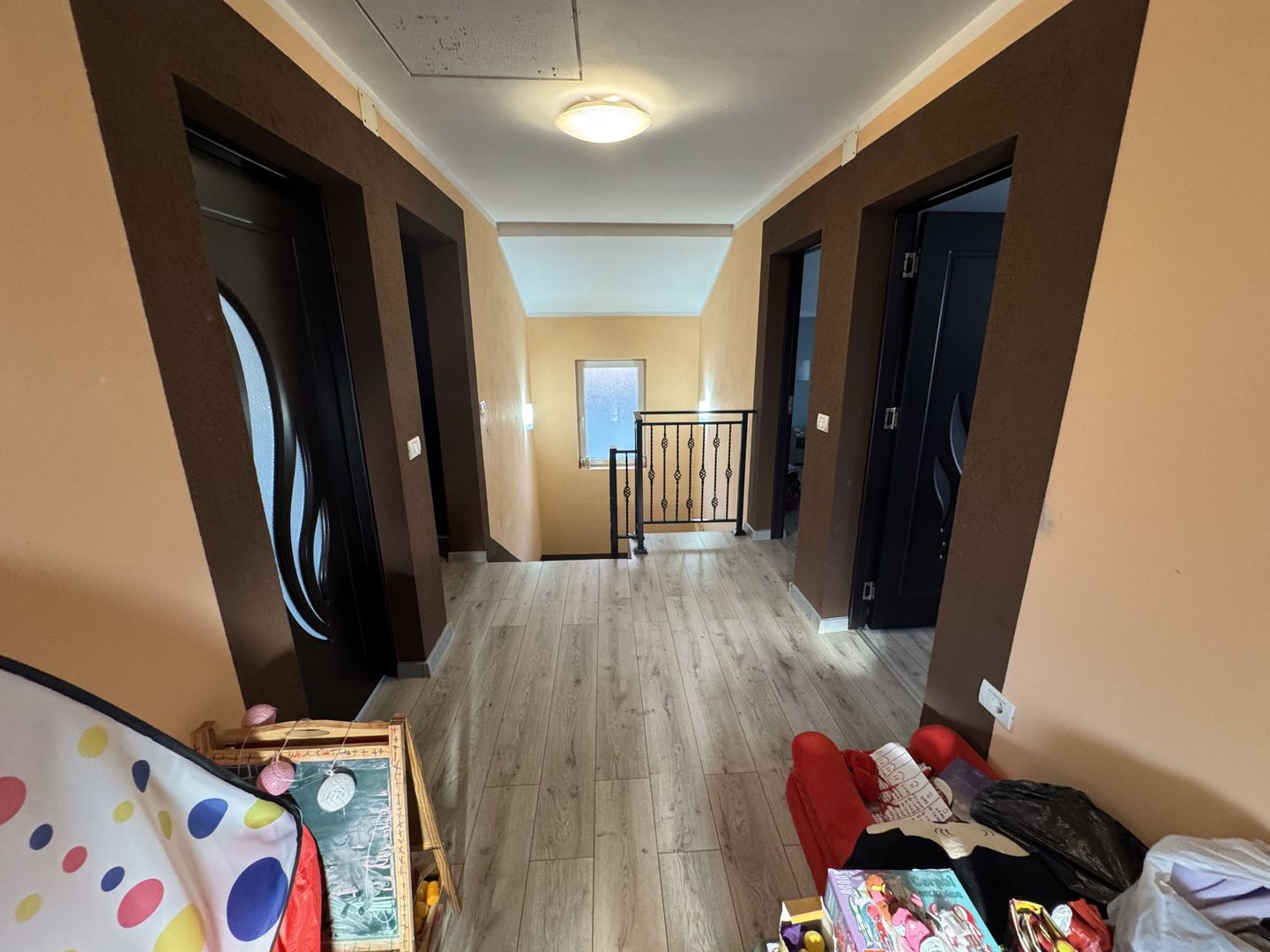 Casa Individuala Sanmihaiu Roman,P+M,4 Camere,2 Bai,Panouri Solare,Carport Auto - Poză 11