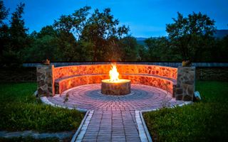 Pensiune agroturistică: 3 case tradiționale + teren în Desești - Poză 5