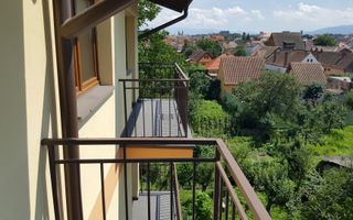 Aapartament renovat 4 camere etaj 2 suprafata 84.66 mp in Piata Cluj - Poză 11
