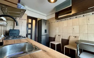 Apartament 3 camere 2 bai Centru -Blv Independentei - Poză 18