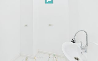 Apartament spectaculos ultracentral de închiriat - Poză 9