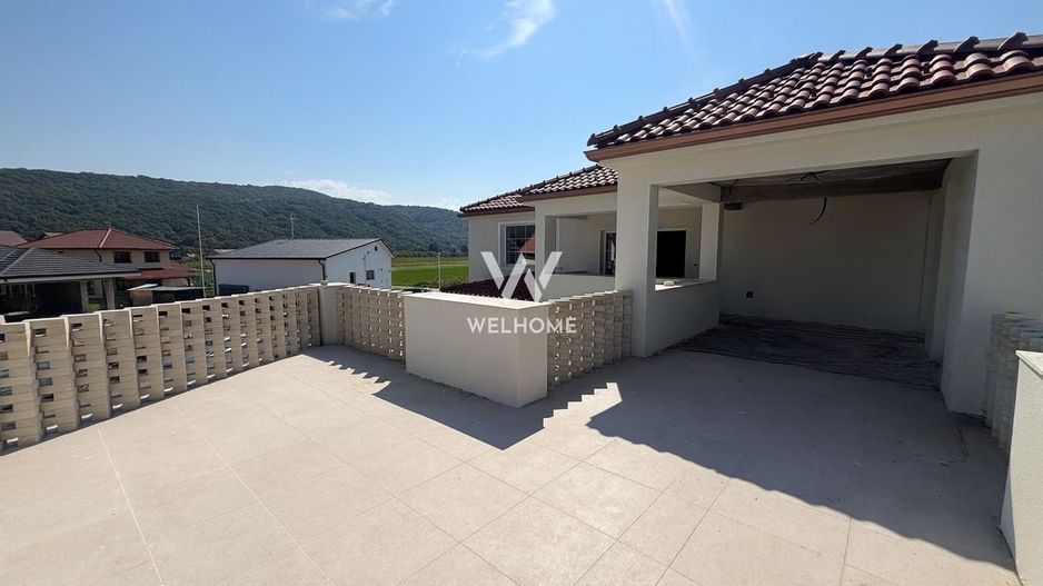 Vila EXCLUSIVISTA cu Piscina, Garaj si 3 Terase - Poză 6