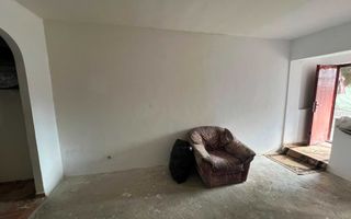 BRASADAS vinde garsoniera pe Ostrovului 25mp la parter. - Poză 4