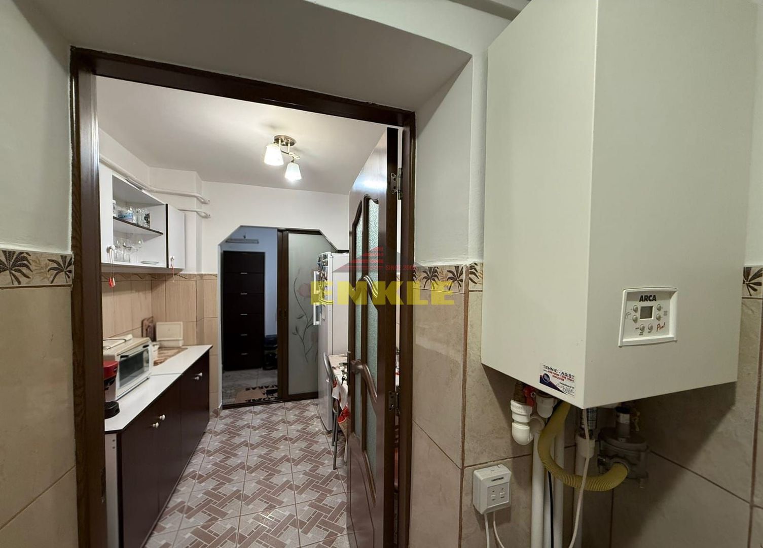 De vanzare apartament cu doua camere, zona Bucovina - Poză 6