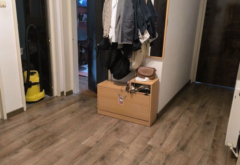 Apartament cu 3 camere, 64 mp, situat în zona Răcădău – Etaj 1, parcare + boxă - Poză 2