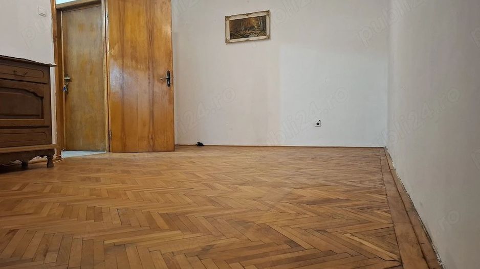 Vanzare Garsoniera Vitan | 40 mp | Parter Inalt Bloc Reabilitat cu Balcon - Poză 1