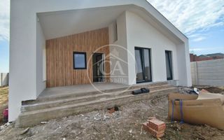 Casa de vanzare cu 4 camere in Santandrei, Bihor - Poză 9