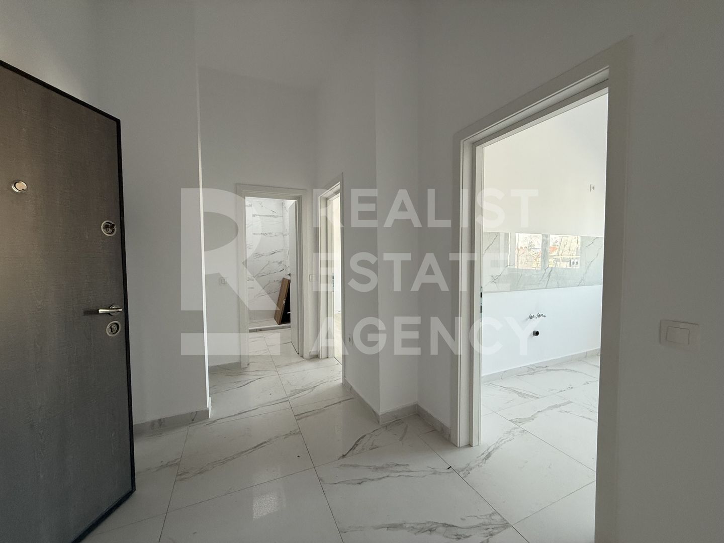 Apartament cu 2 camere, Oportunitate de investiție - Poză 10