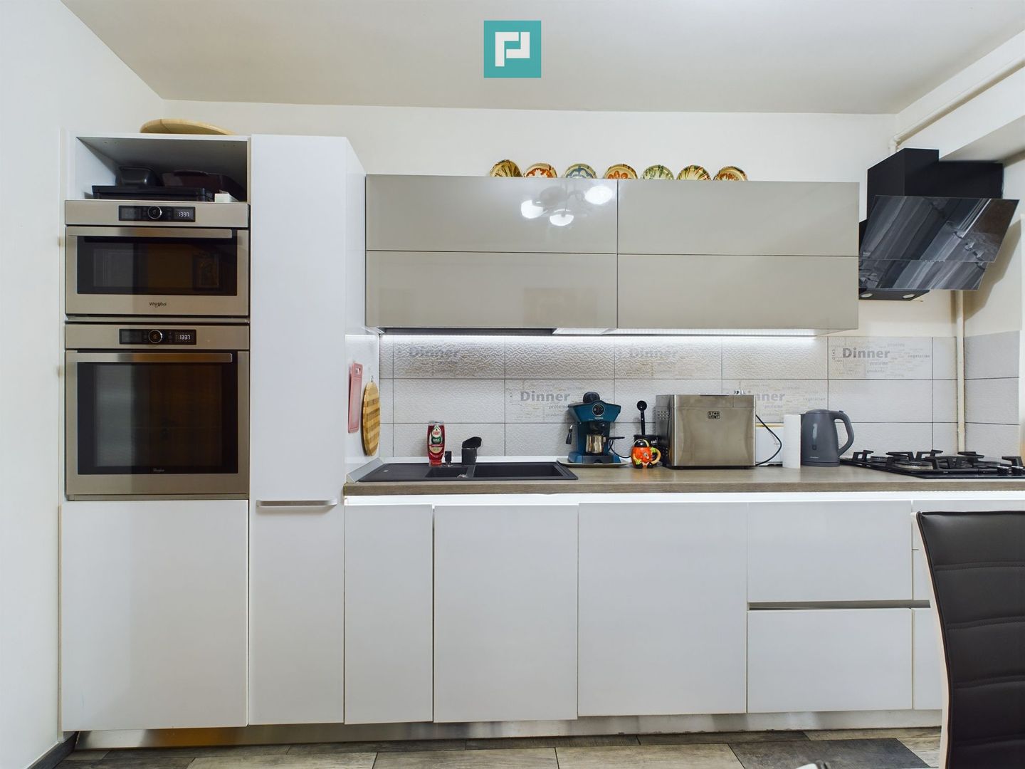 Apartament cu 5 camere in zona UMT 105mp - Poză 3