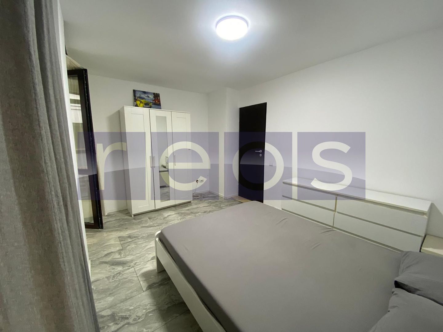DE VANZARE APARTAMENT 2 CAMERE DECOMANDAT LIFT CENTRALA PROPRIE PARC SEBASTIAN - Poză 6