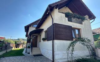 Casa de vanzare 230 mp utili + teren 1000 mp, Luna de Sus, Cluj! - Poză 1