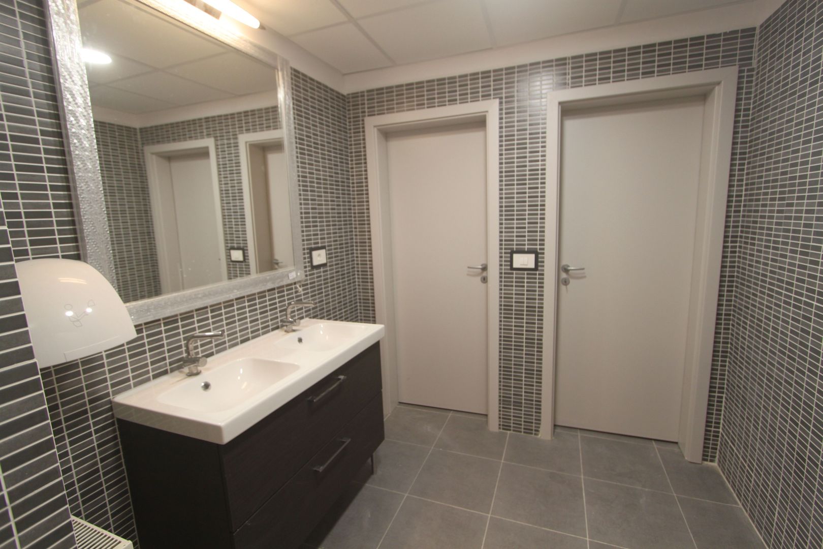 Spatiu birouri D+P - 289mp - zona Rebreanu - Poză 20