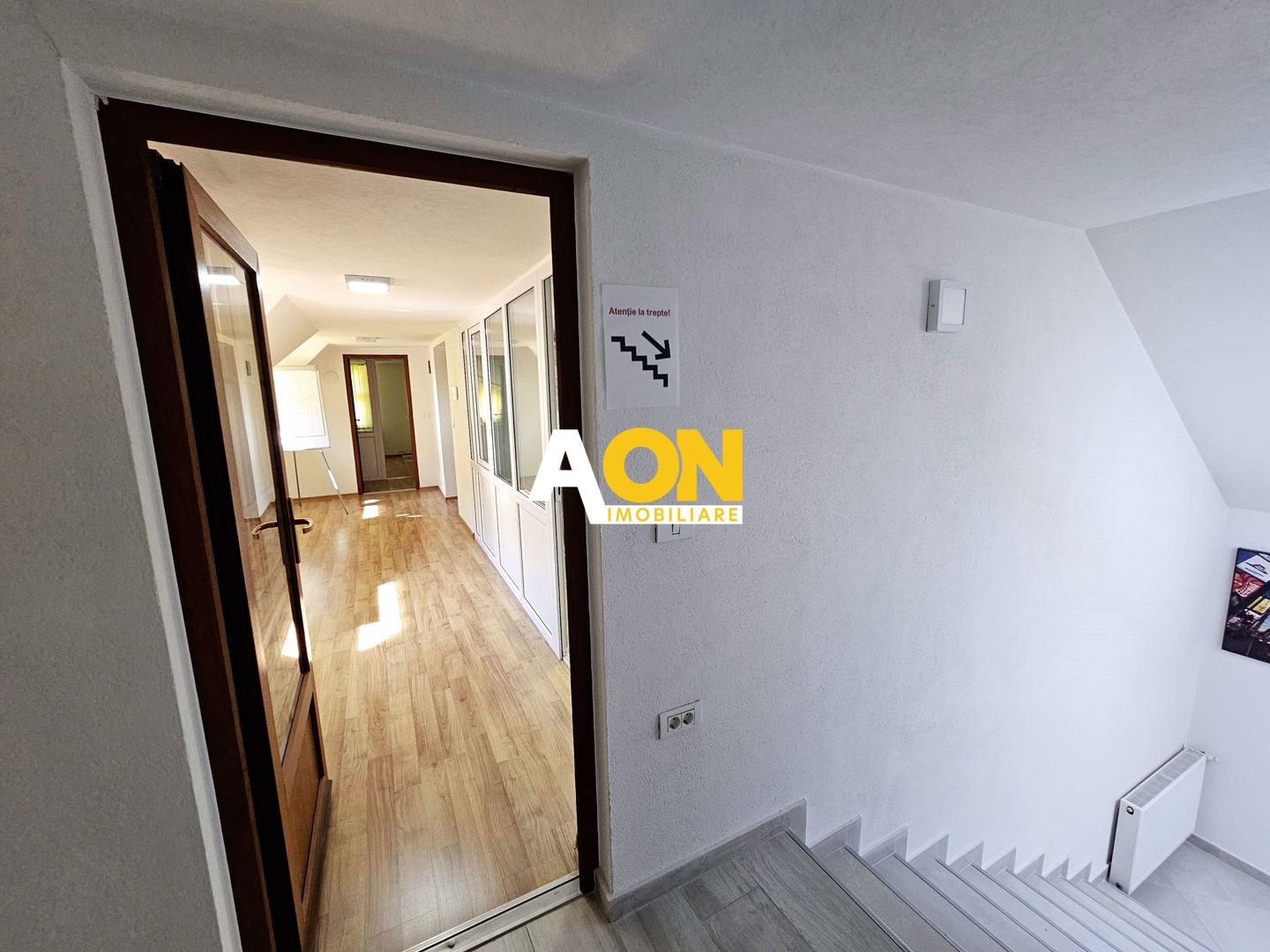 Casa S+P+M, 9 camere, ideala pentru birouri sau clinica, zona Centru - Poză 17